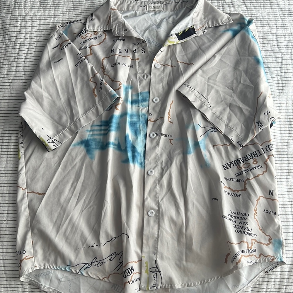 Used Yestyle Button Down Graphic Top